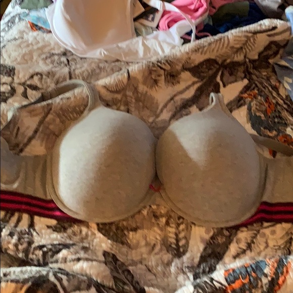 M_5d6031248557af70762428a8
